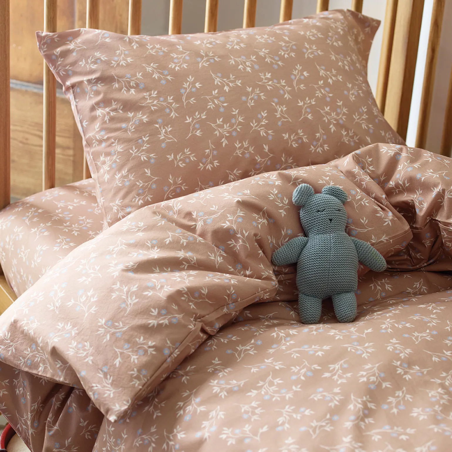 Chestnut Kids Floral Cotton Bedding Set